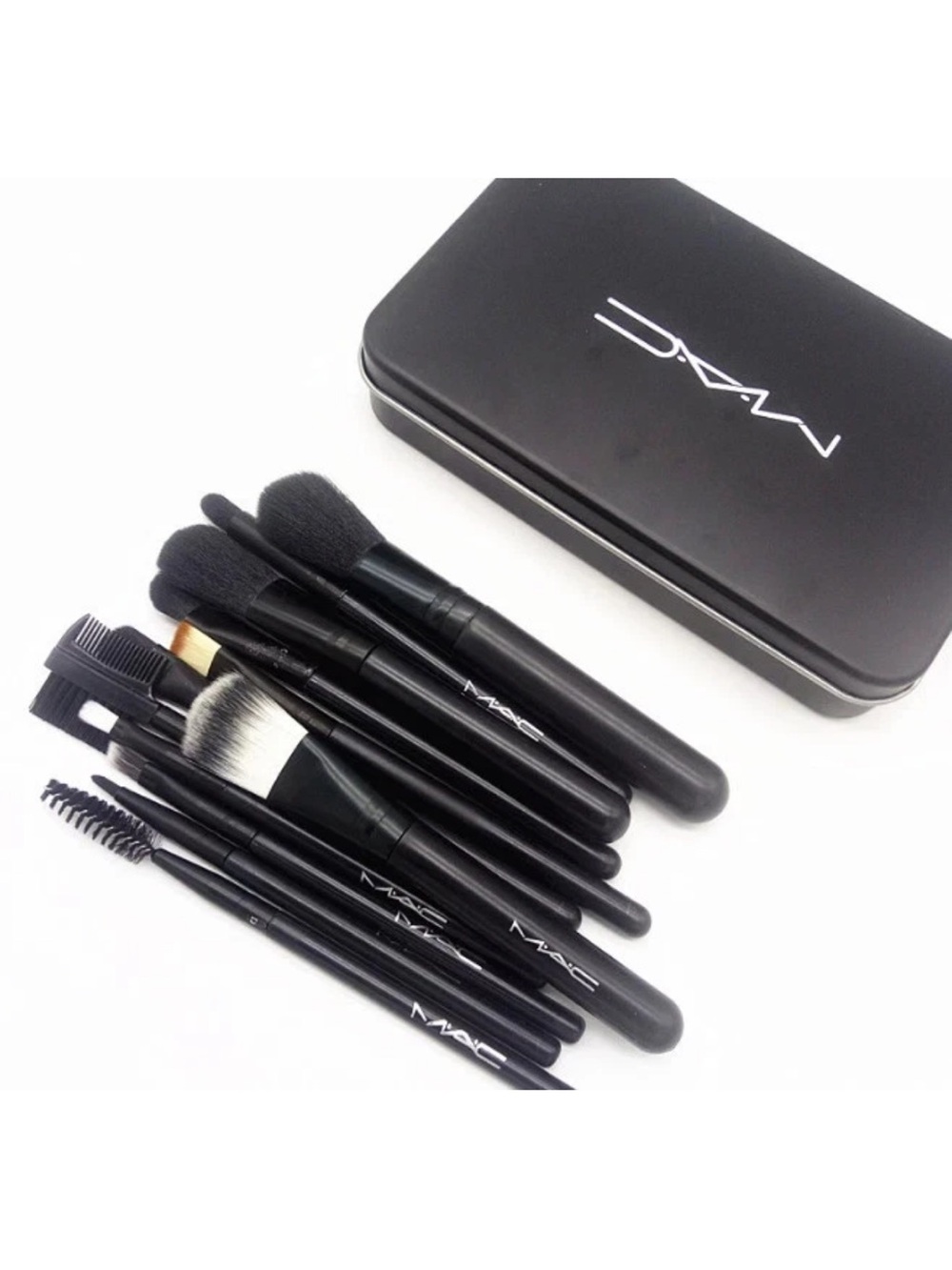 MAC Black Brush Set with Metal Case - Picture 2 of 4